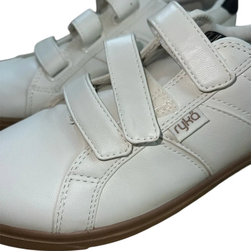 Ryka Women’s Viv Classic 2 Cream Casual Fashion Sneakers Size 9 Walking Shoes